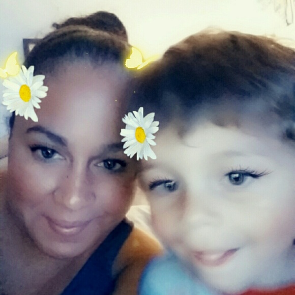 Meet your Posher, Whitney - Picture 5 of 15